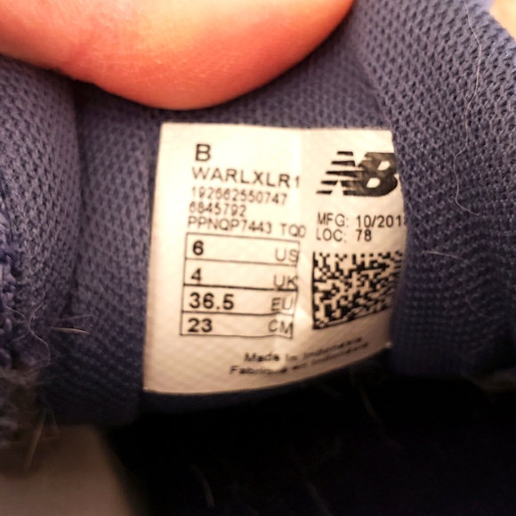 New Balance Sneakers Size 6 - Picture 5 of 5